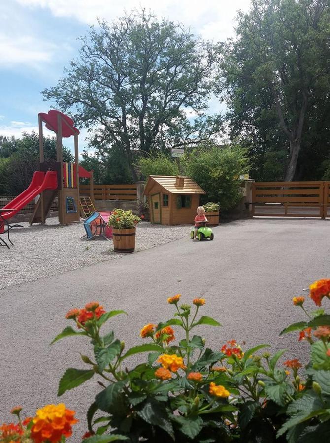Gasthof Muehlendorfer Lanzenkirchen Esterno foto